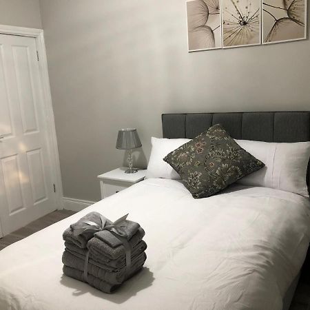 Beechwood Garden Suite Newtownabbey Eksteriør bilde